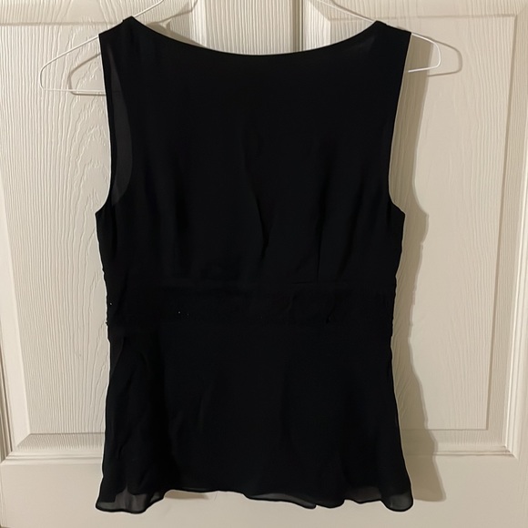 Ann Taylor sleeveless beaded 100% silk side zip black top - Picture 4 of 5